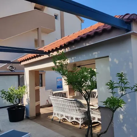 Apartmán A - Heating Pool *