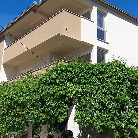 Appartement A - Heating Pool