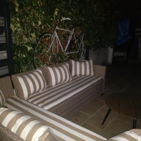 Apartment A - Heating Pool *
