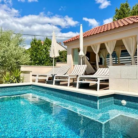 A - Heating Pool Trogir