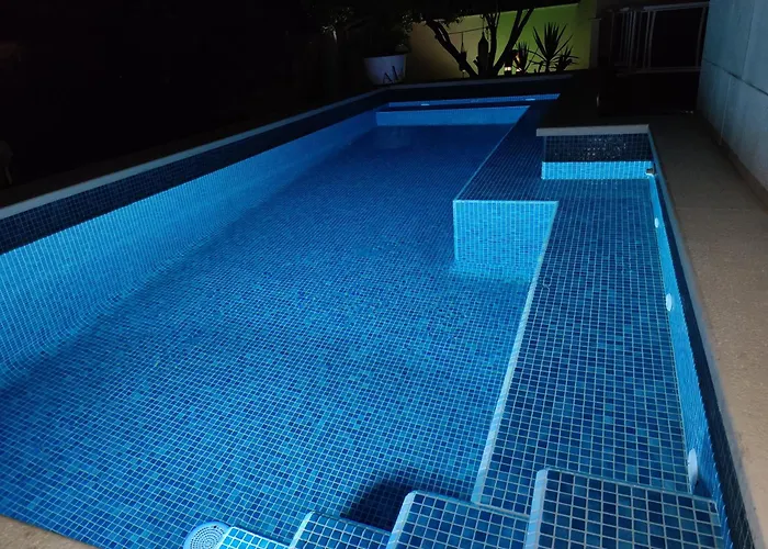アパート A - Heating Pool *